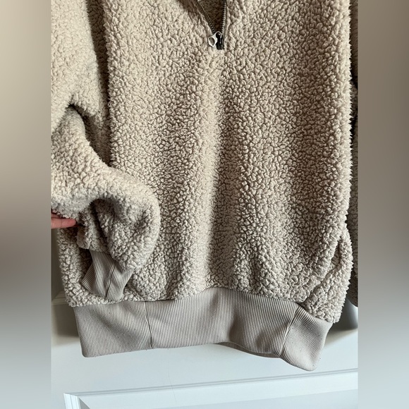 American Eagle quarter-zip sherpa - Picture 3 of 9